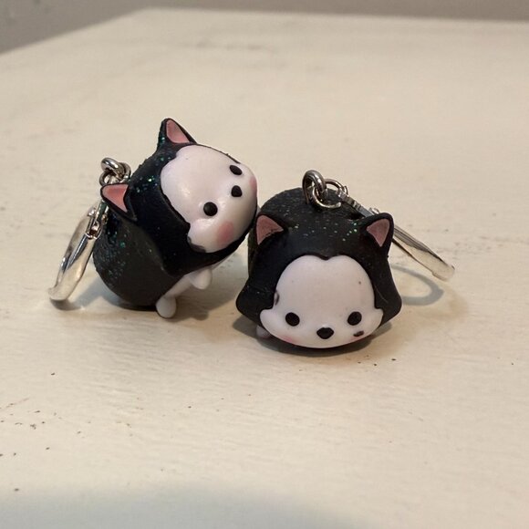 CUSTOM DISNEY FIGARO CAT TSUM TSUM EARRINGS - Picture 6 of 6